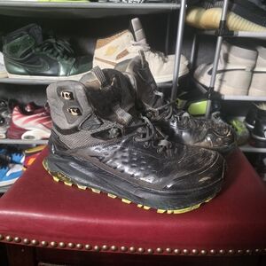 Altra Black Green and White Vibram Hiking Shoes Boots Men's Size 10